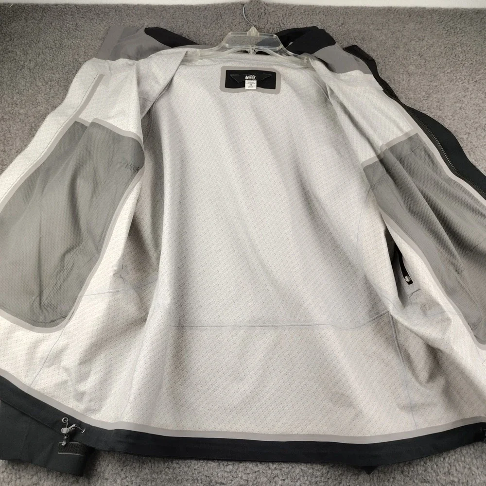 REI Co-op Jacket Mens 2XL Peak 2.5L Rain Shell Black Waterproof EUC